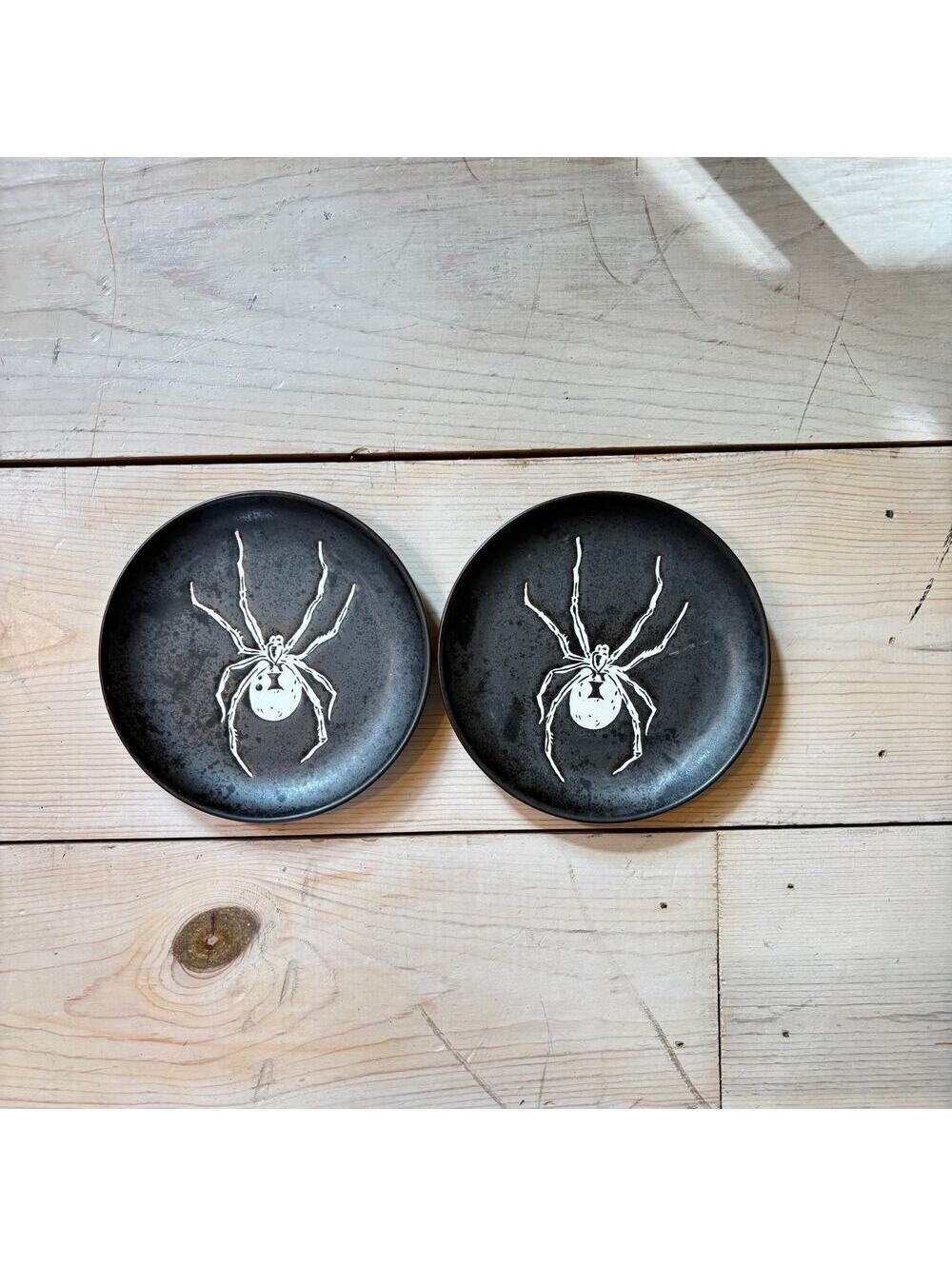 Threshold NWT Black Matte Halloween Spider Stoneware Appetizer Plate Set of 2